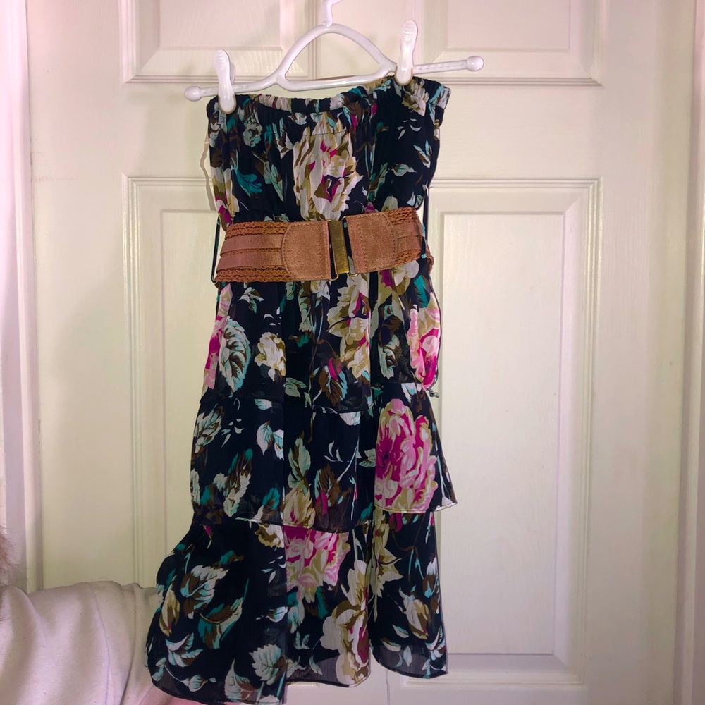 Floral strapless dress